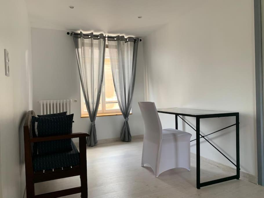Maison De 1 A 8 Personnes Entierement Renovee Charly-sur-Marne Екстериор снимка